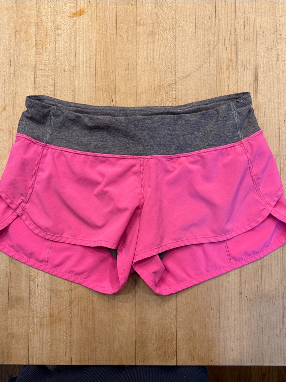 Lululemon 3” Speed Up Shorts